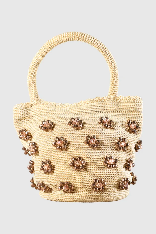 Bolso  tejido a mano beige con flores en pedrería